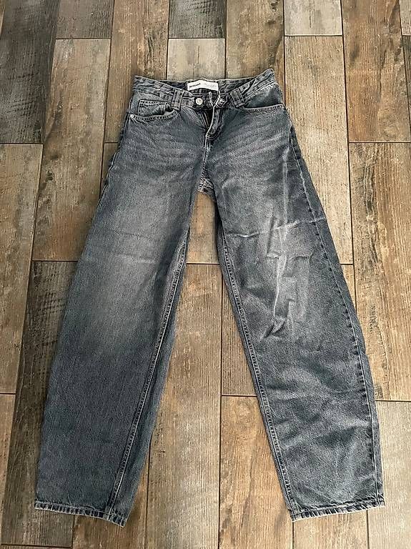 Bershka Jeans: Bershka Jeans Gr. 32 – Usato da Ruggell venduto da knoedifisch