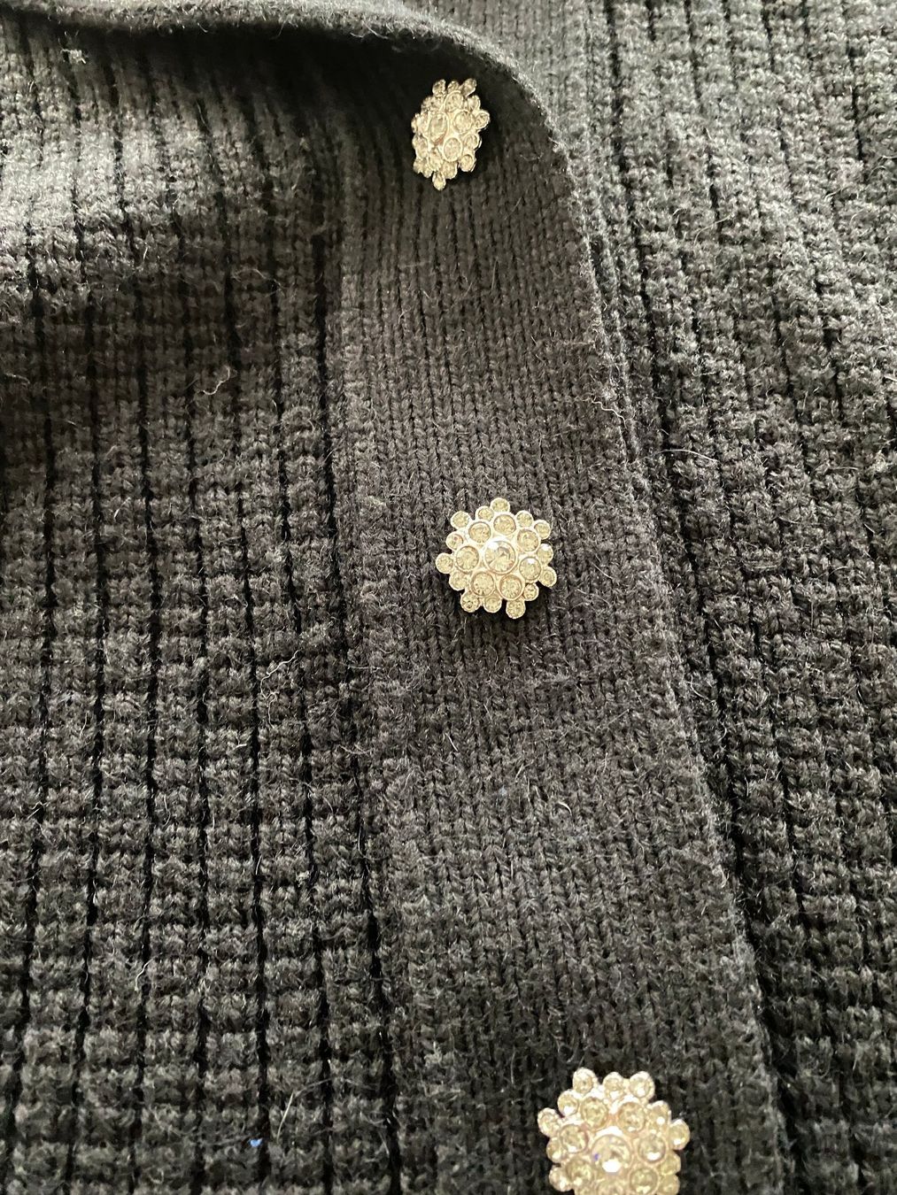 Giacche: Modische Strickjacke – Usato da Chur venduto da bibo014 3