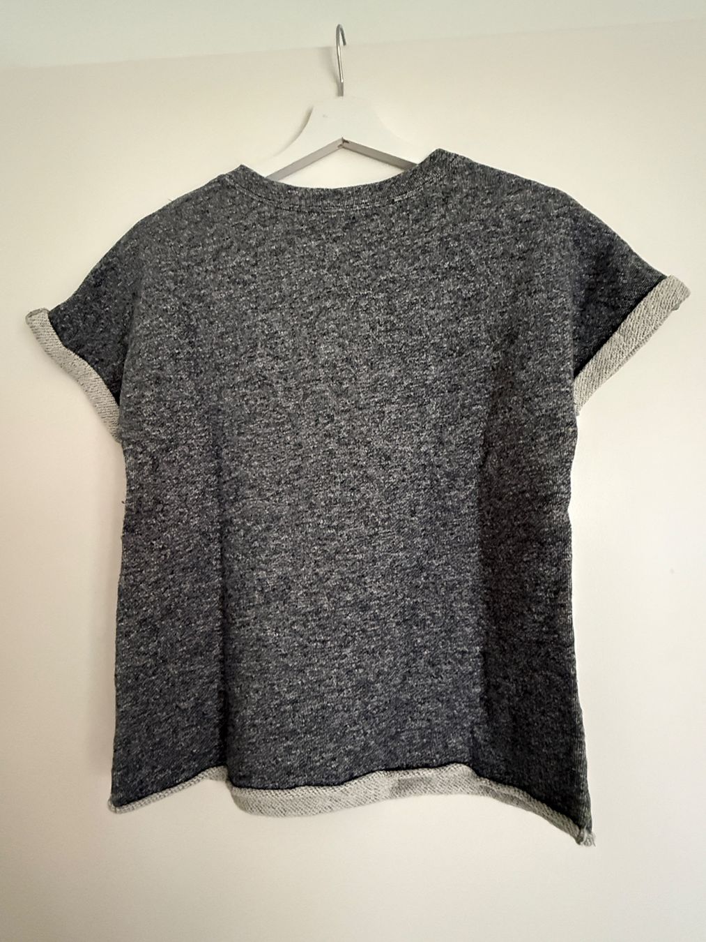Sandro T-shirt: T-Shirt Sandro – Usato da Küsnacht ZH venduto da nat_m97w 1