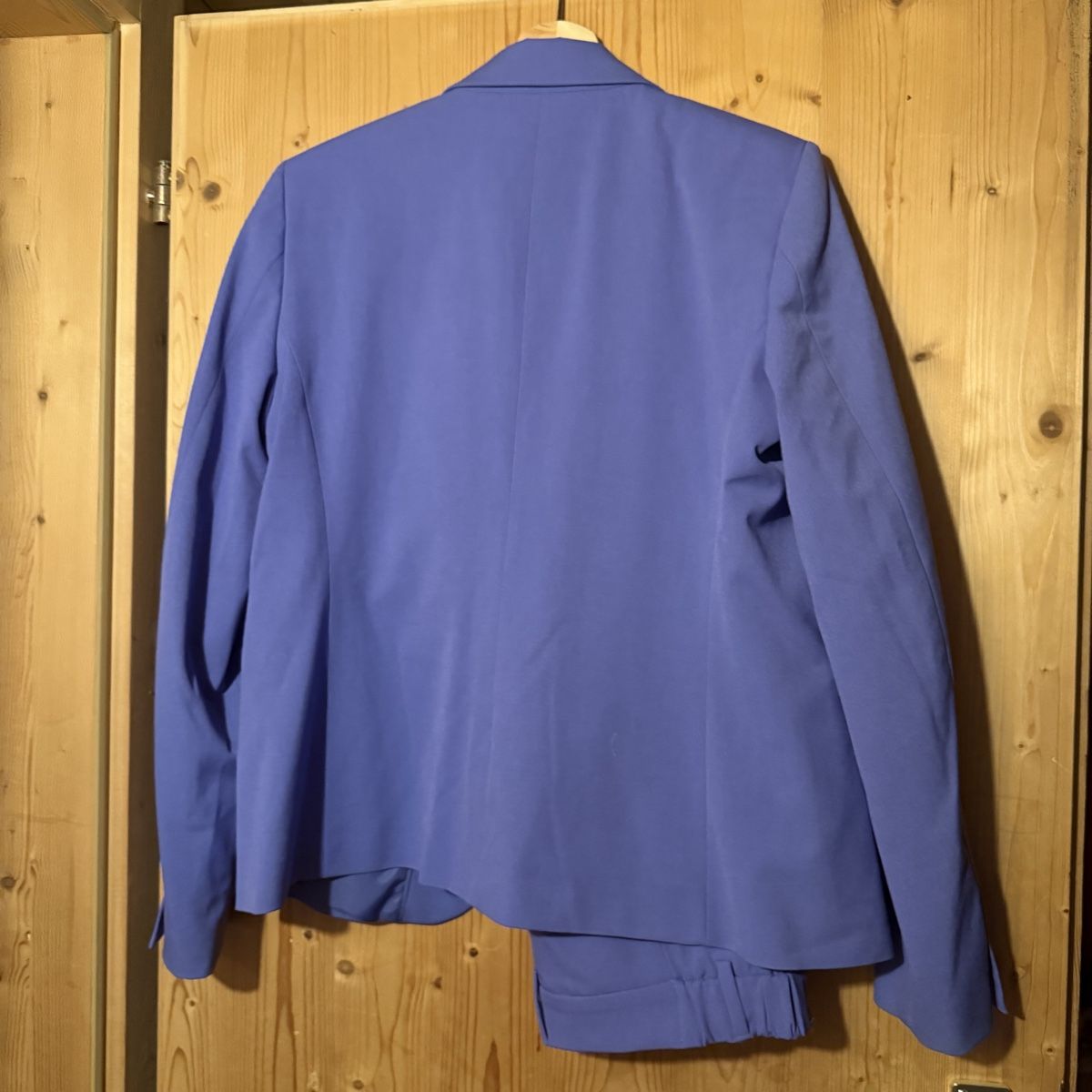 Ensembles & Tailleurs: Anzug von C & A – Neuf (Voir description) à Donat par troja007 2