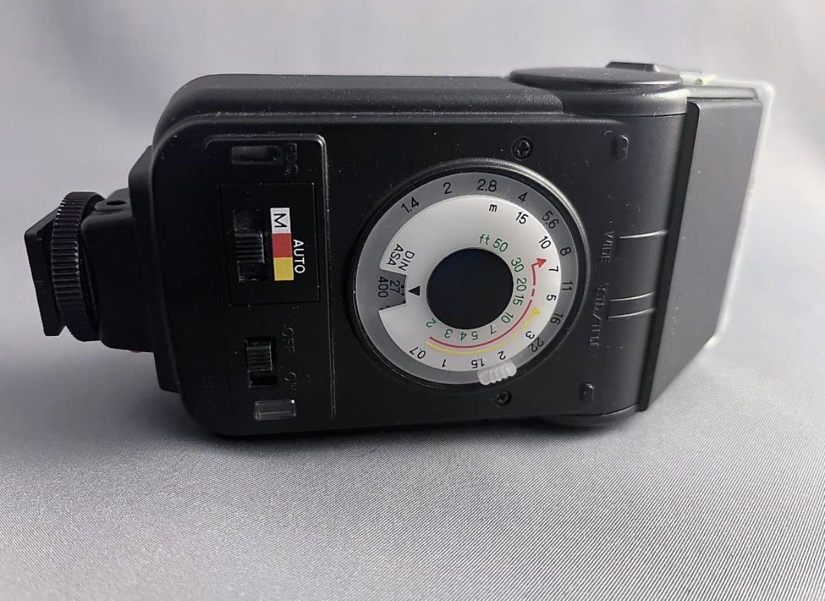 Minolta Flashs: Minolta Flash 132x – D'occasion à Boudry par martin8mum 1