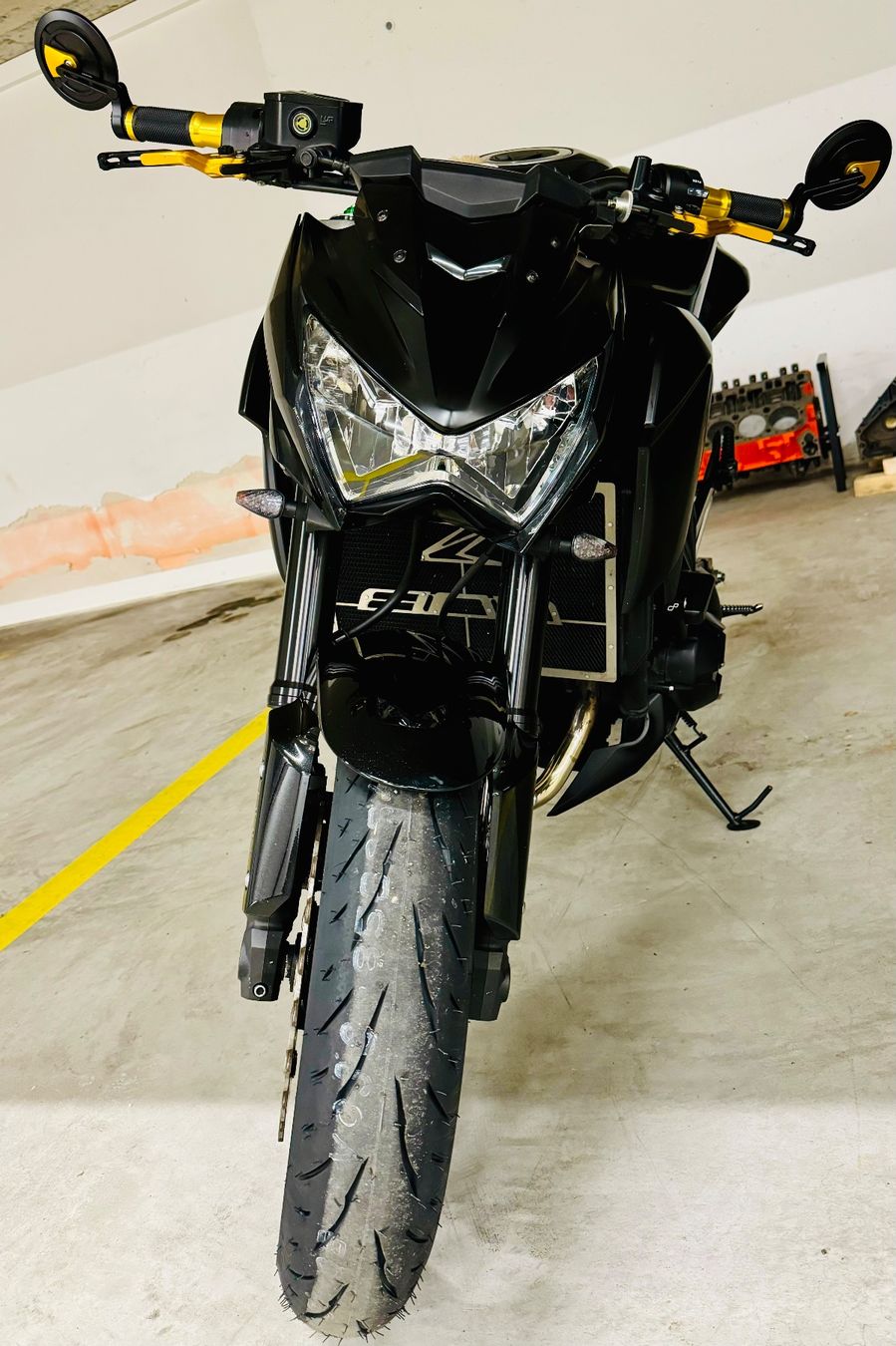 Kawasaki Strasse: Kawasaki Z800 – Gebraucht aus Hirzel von rog_x8tq 1