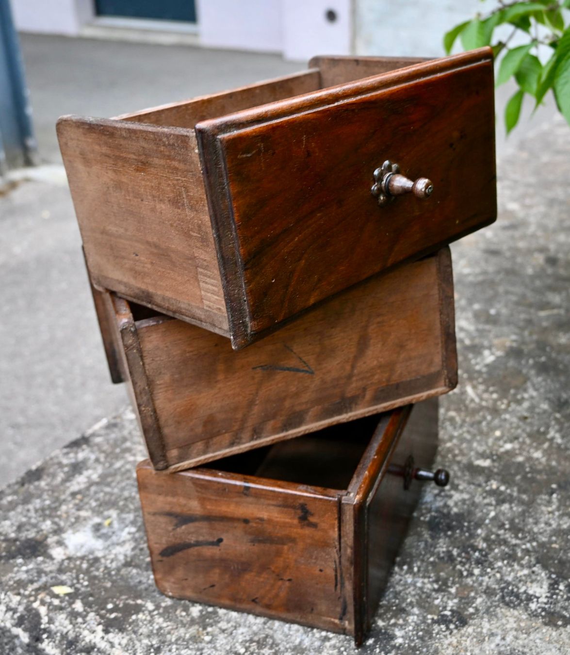 Caisses de transport: 3 handliche antike Apothekerschubladen ? qualitatives Holz – D'occasion à Pfaffhausen par mono_rec 4