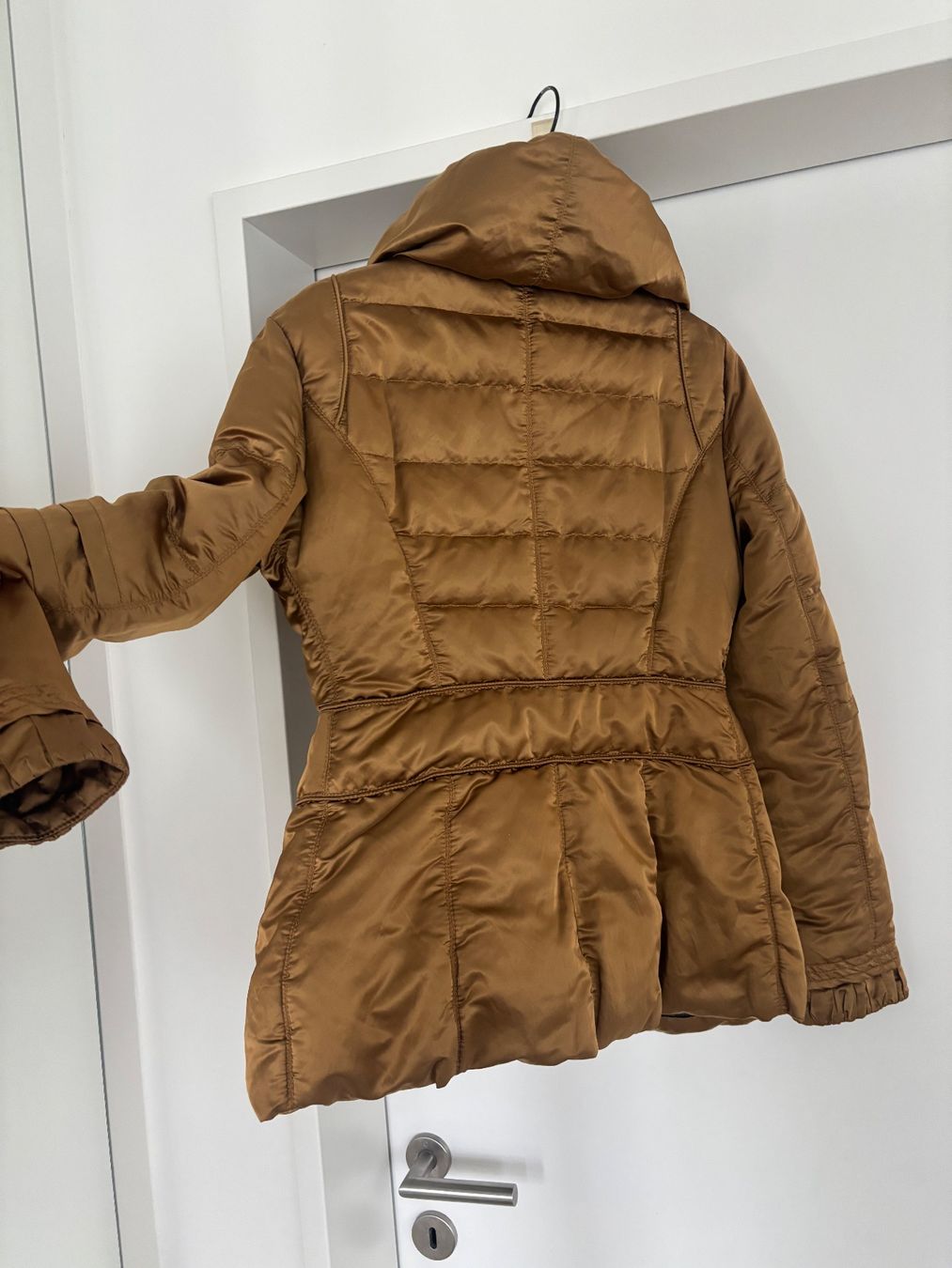 Giacche: Wunderschöne Geospirit Luxury Collection Daunenjacke Gr.S – Usato da Dielsdorf venduto da ncgarasi 8