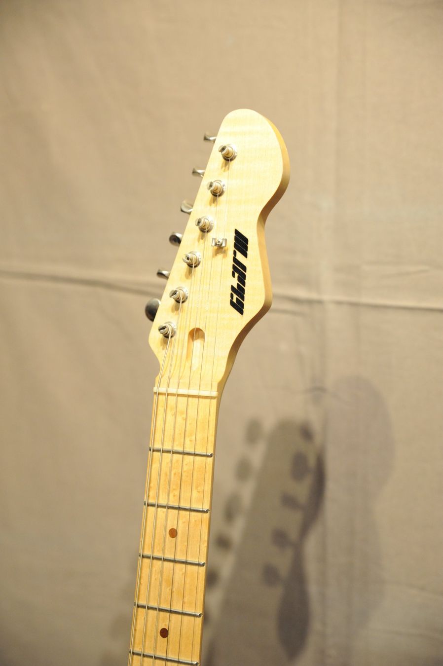 Musikinstrumente: Handgemachte T-Style Gitarre – Gebraucht aus Utzenstorf von stoeffu77 3