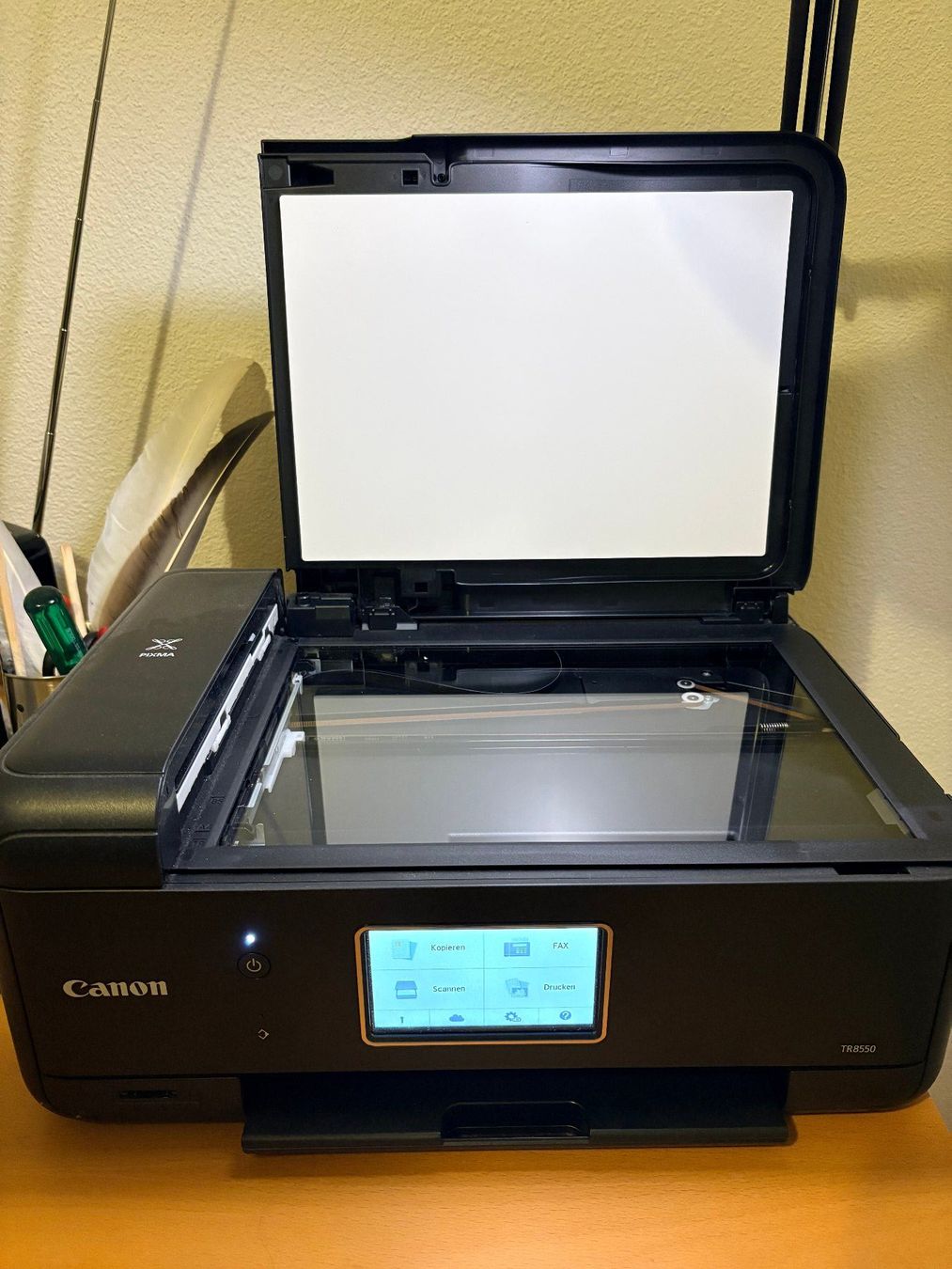 Canon Imprimantes: Canon Drucker TR 8550 wie Neu – D'occasion à Beckenried par Catrachita
