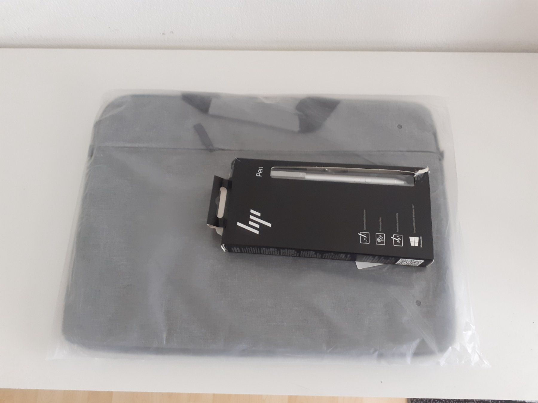 Hewlett Packard Notebook: HP Pavilion x360 / i5 / 1TB / 16GB / Win.11 – Nuovo (secondo la descrizione) da Chur venduto da Blackbook 9