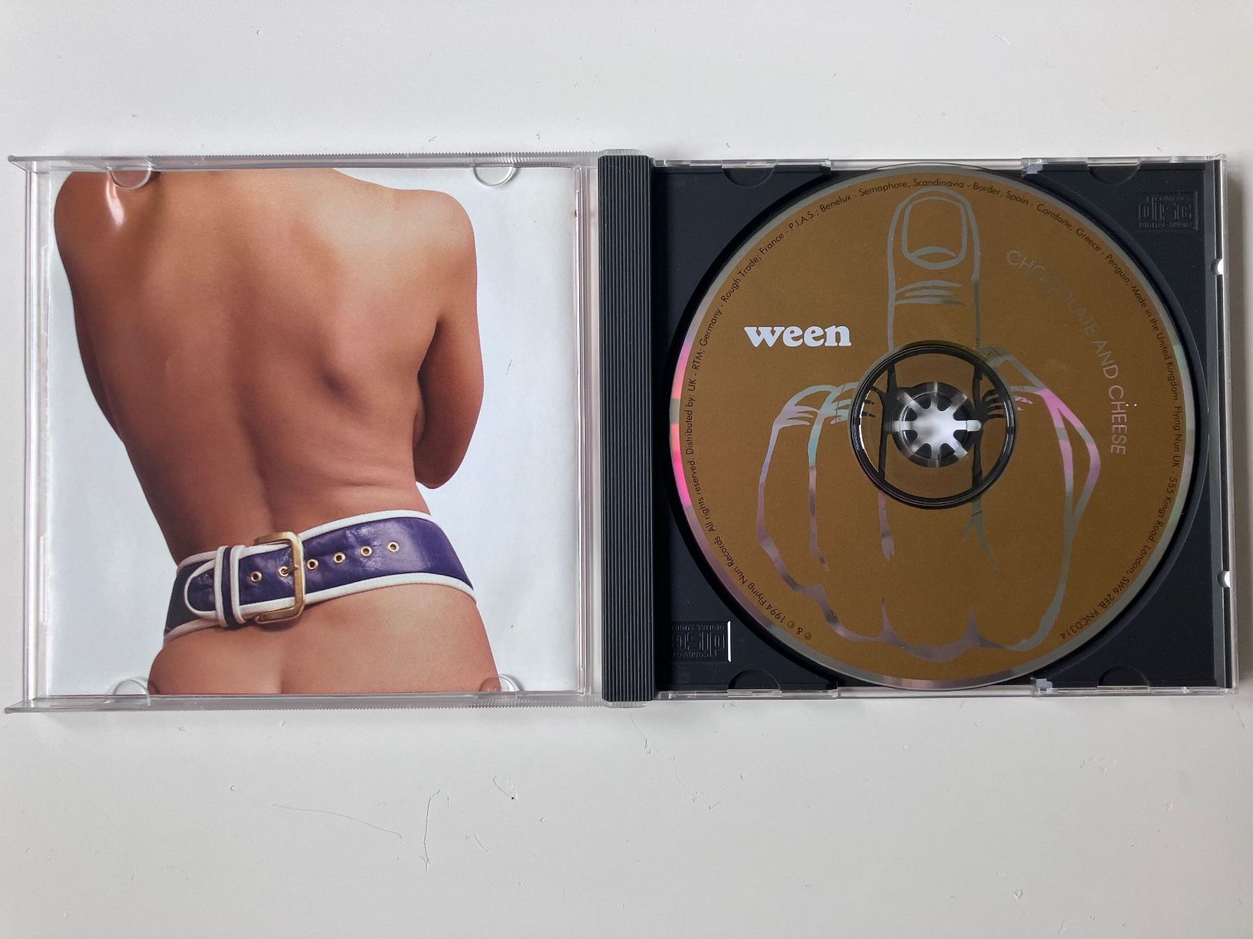 CD: Ween – Chocolate And Cheese CD – Usato da Luzern venduto da Madvibe 1