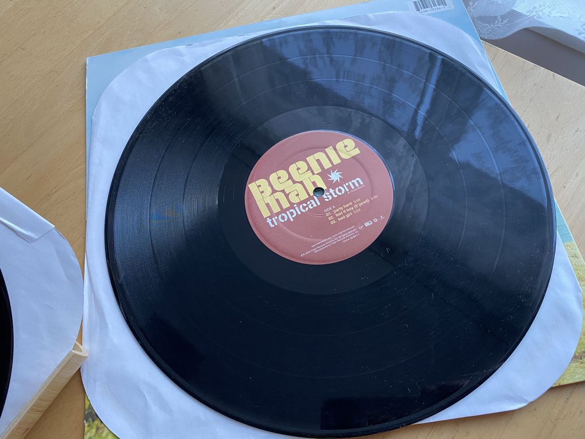 Dischi in vinile: Beenie Man - Tropical Storm – Usato da Zürich venduto da markus234 2
