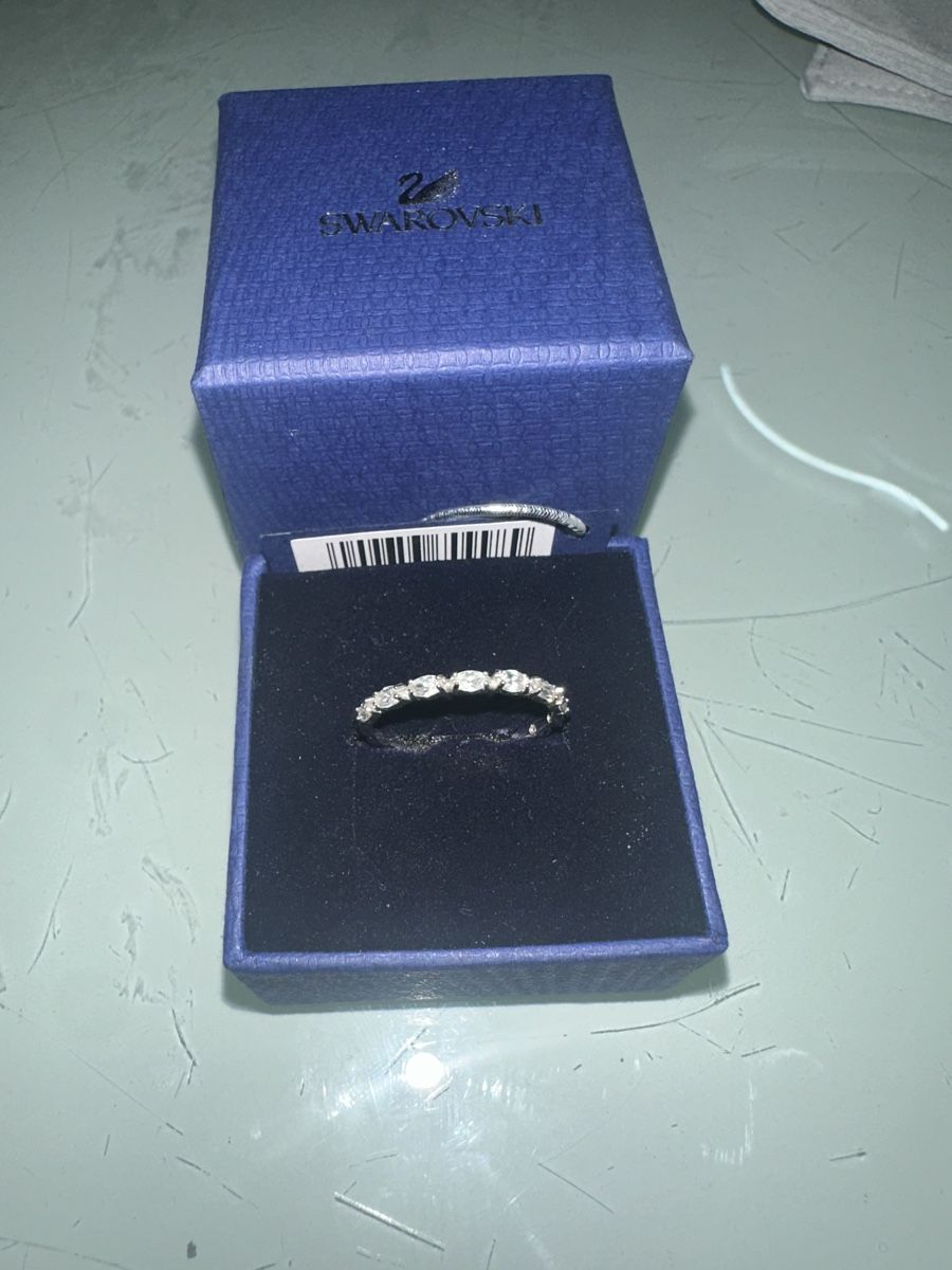 Swarovski Anelli: Swarovski Ring 58 – Usato da Biel/Bienne venduto da jas_p8nt