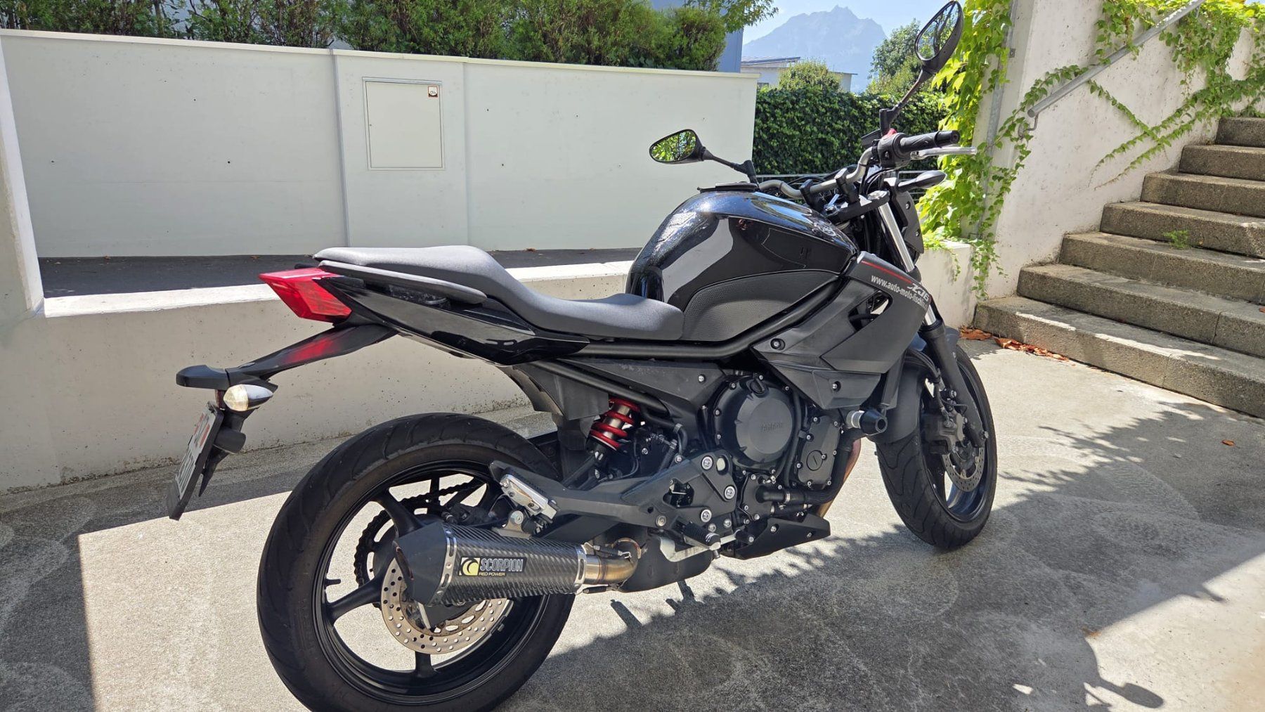 Yamaha Strada: Yamaha XJ6NA – Usato da Rotkreuz venduto da stivibugi 1
