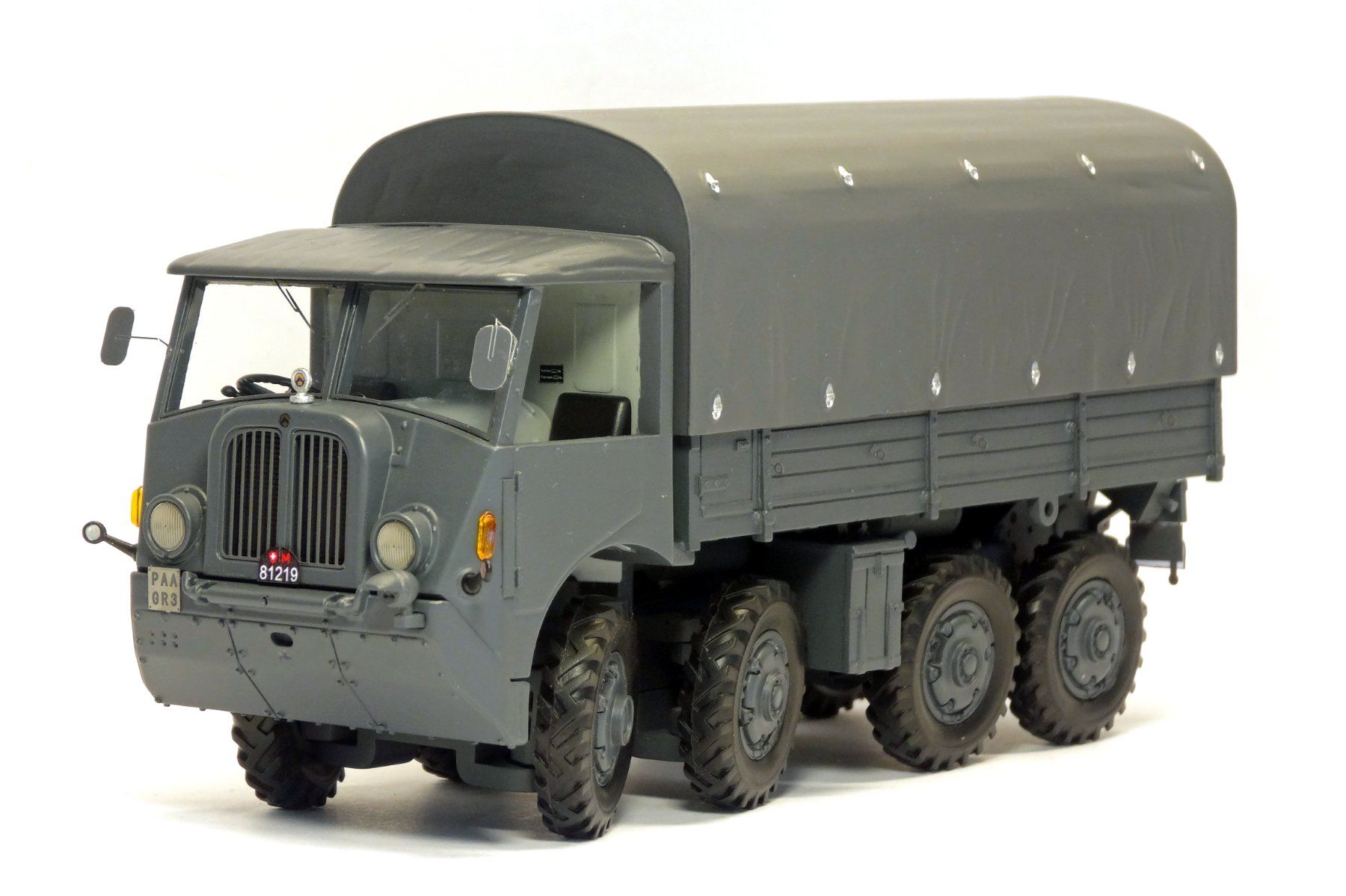 Kit di modellismo & Modellini statici: Set Saurer M6 und M8 1:35 – Nuovo e nell'imballaggio originale da Lenk im Simmental venduto da AFM-Modellbau 4