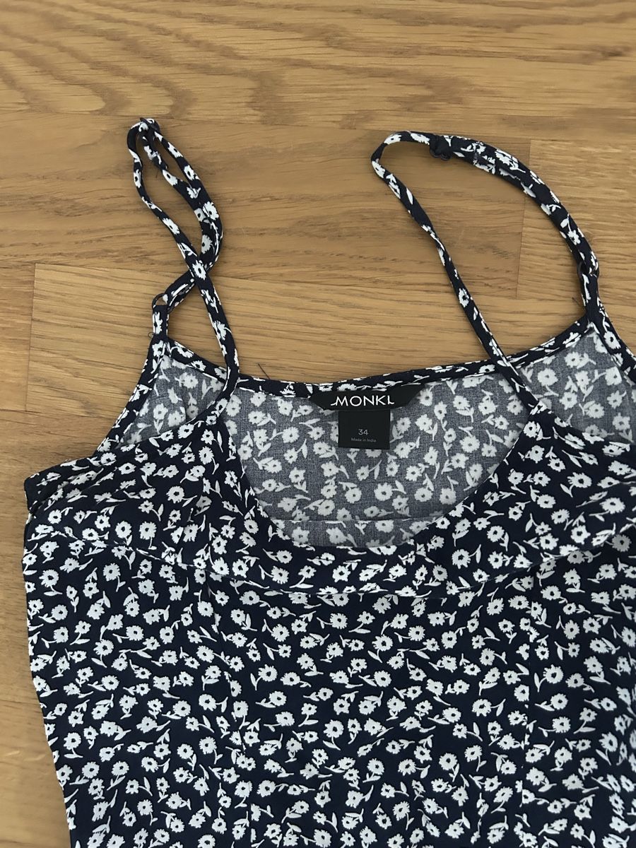Kleider: Sommerkleid Monki Gr. 34 – Gebraucht aus Schaffhausen von Wolves02 3