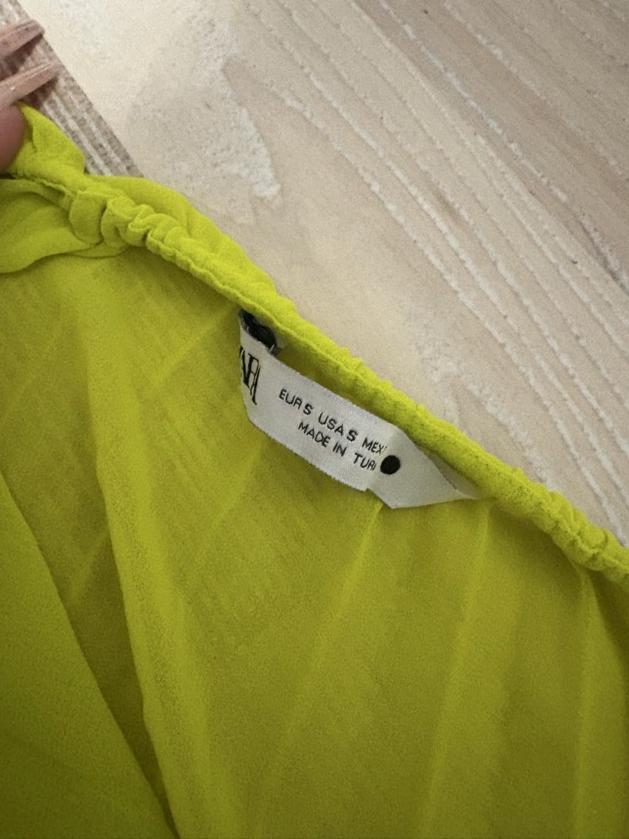 Zara Blusen: ZARA Elegante Plissee-Bluse – Gr. S – Neu (gemäss Beschreibung) aus Dörflingen von Raskan 2