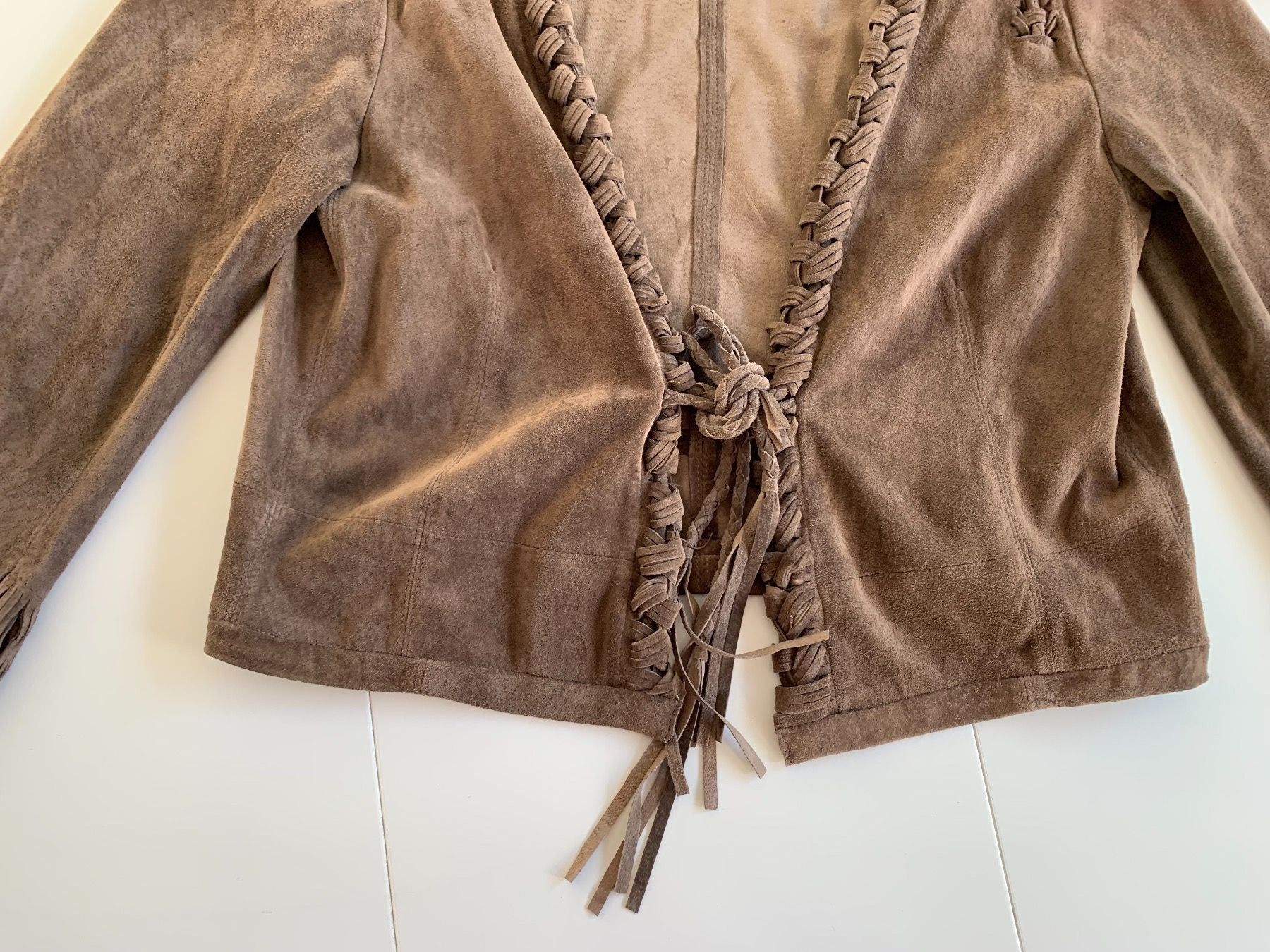 Marc Cain Giacche: MARC CAIN Echtleder Jacke Gr. N3 / 38 – Nuovo (secondo la descrizione) da Meiringen venduto da SaltnPepa 2