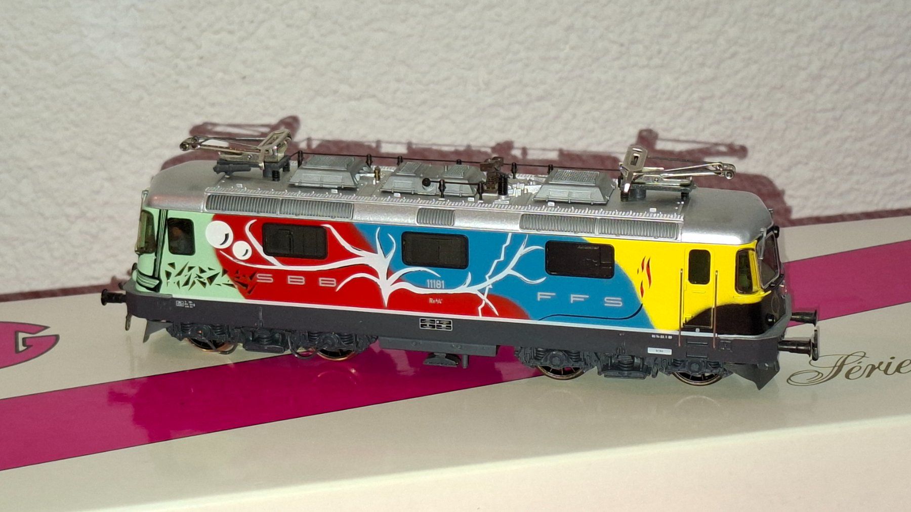 Hag Modelleisenbahnen: HAG : Re  4/4 II " Bourret"  der SBB, AC, Digital – Gebraucht aus Märwil von Siebenzipfel