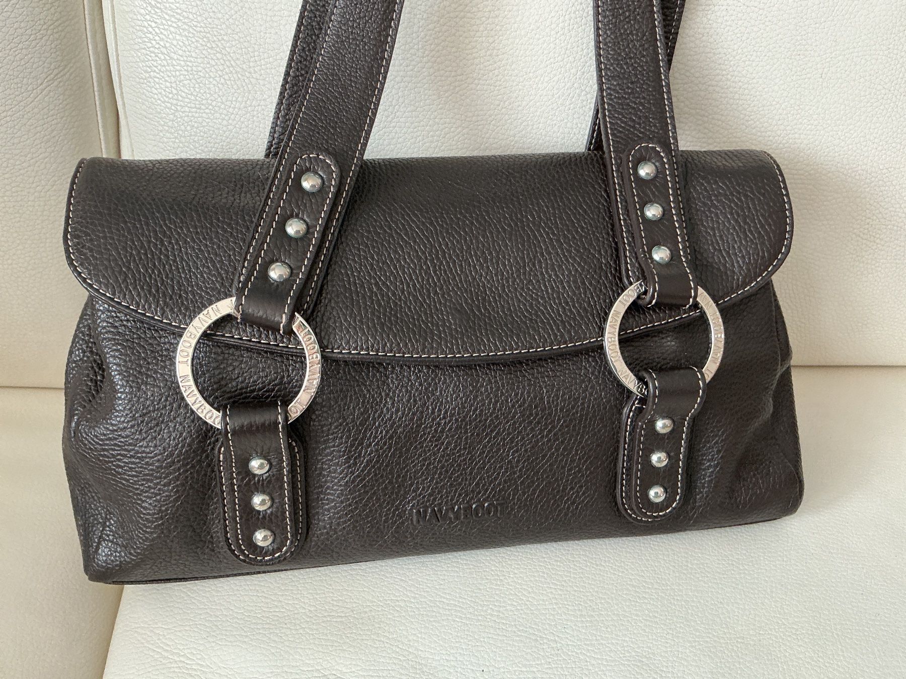 Navyboot Borse da donna: NAVYBOOT  Tasche dunkelbraun Leder – Usato da Wettingen venduto da Andres54 1