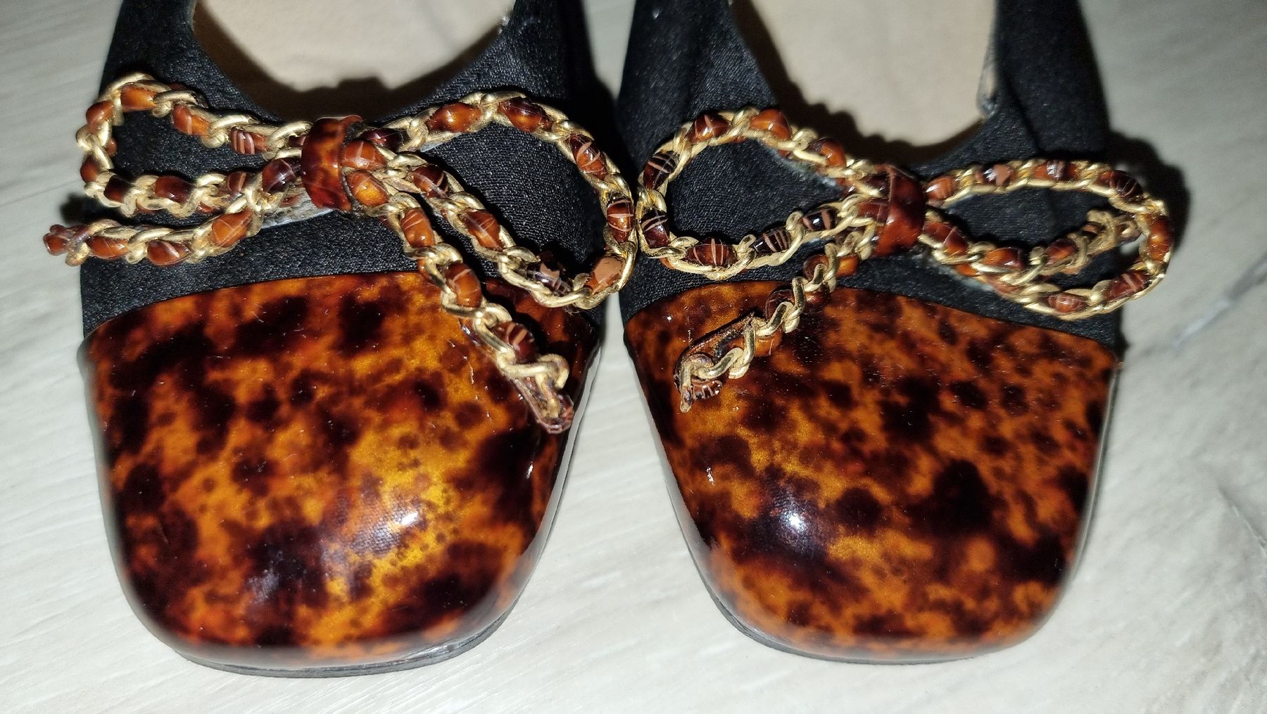 Stuart Weitzman Scarpe da donna: Stuart Weitzman Retro style Grösse 37 neuwertig! – Nuovo (secondo la descrizione) da Wigoltingen venduto da Zuckerfee84 4