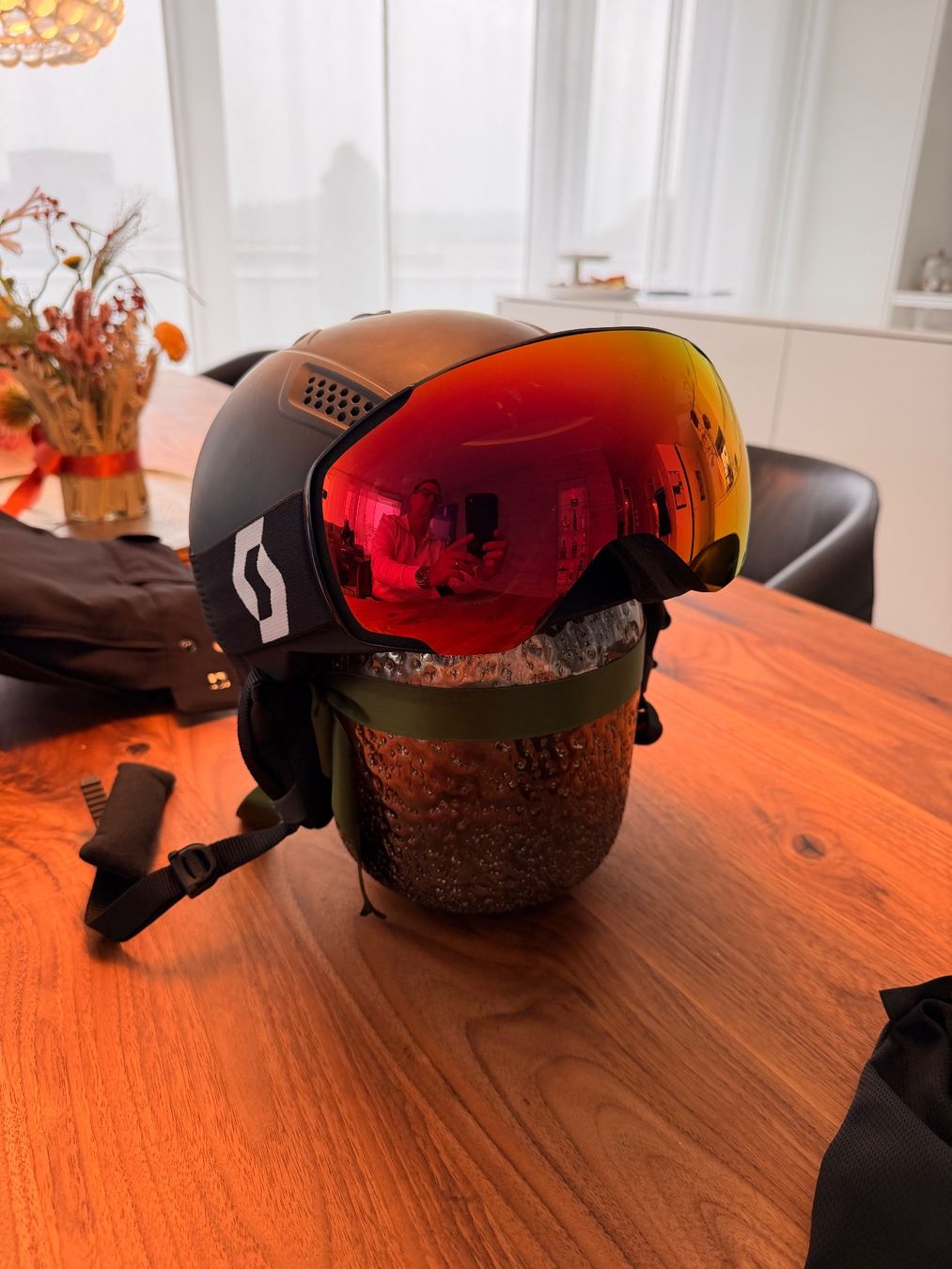 Caschi: UVEX Skihelm inkl SCOTT Skibrille – Usato da Steinhausen venduto da Dani291 1