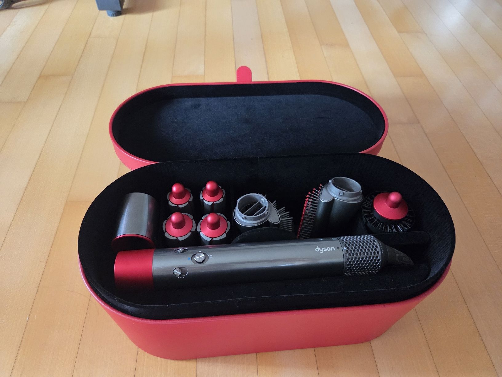 Dyson Asciugacapelli: dyson airwrap – Nuovo (secondo la descrizione) da Bassersdorf venduto da Rush123 2