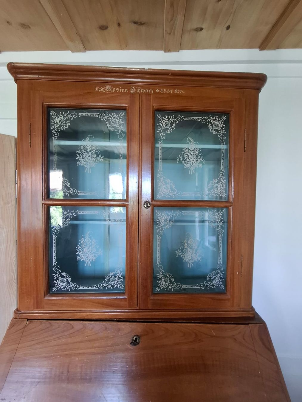 Commodes: Bauernholzschrank / kommode – D'occasion à Kriechenwil par ste_gh6k 1