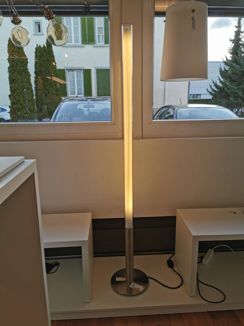 Oluce Lampade: Stehleuchte Teda von Oluce – Usato da Luzern venduto da schuhparadies159