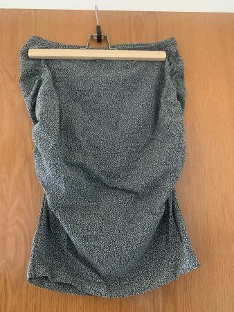 Une jupe stretch Wolford taille S