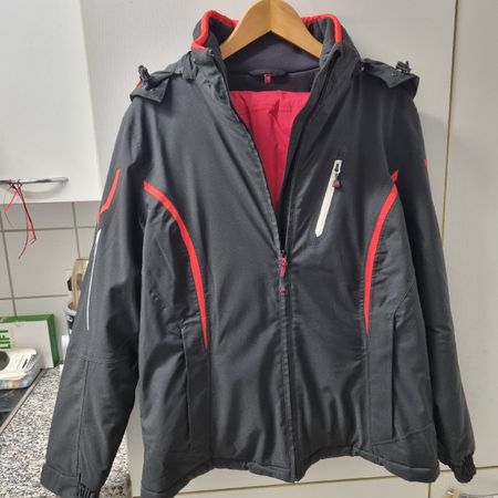 Tolle Skijacke Gr. 44 & passende Skihose im XL
