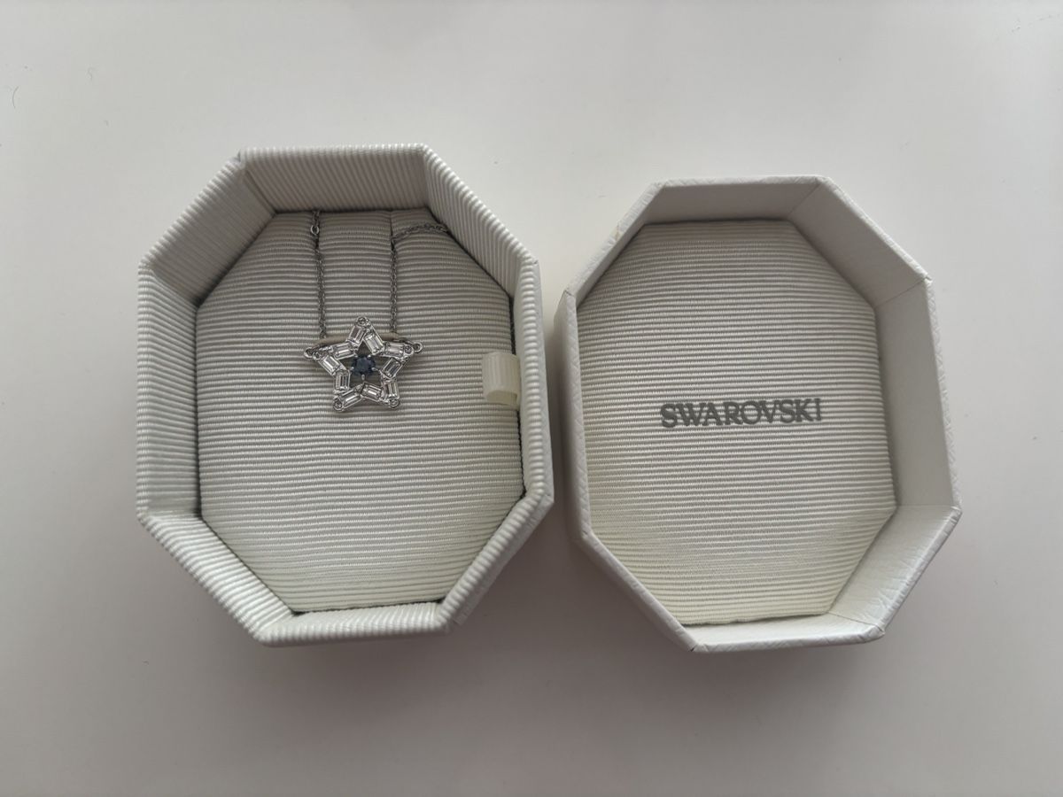 Swarovski Catenine: Collier à pendentif Stella de Swarovski – Nuovo e nell'imballaggio originale da Gland venduto da moh_6gtx