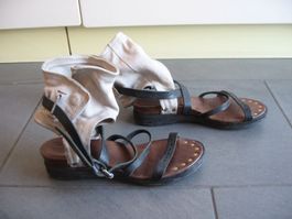 AS98 belles sandales en taille 38!