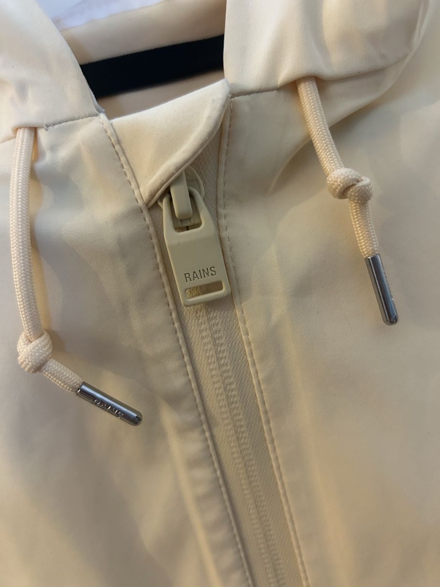 Rains Vestes: RAINS Short String Jacket – D'occasion à Wädenswil par katjamf 3