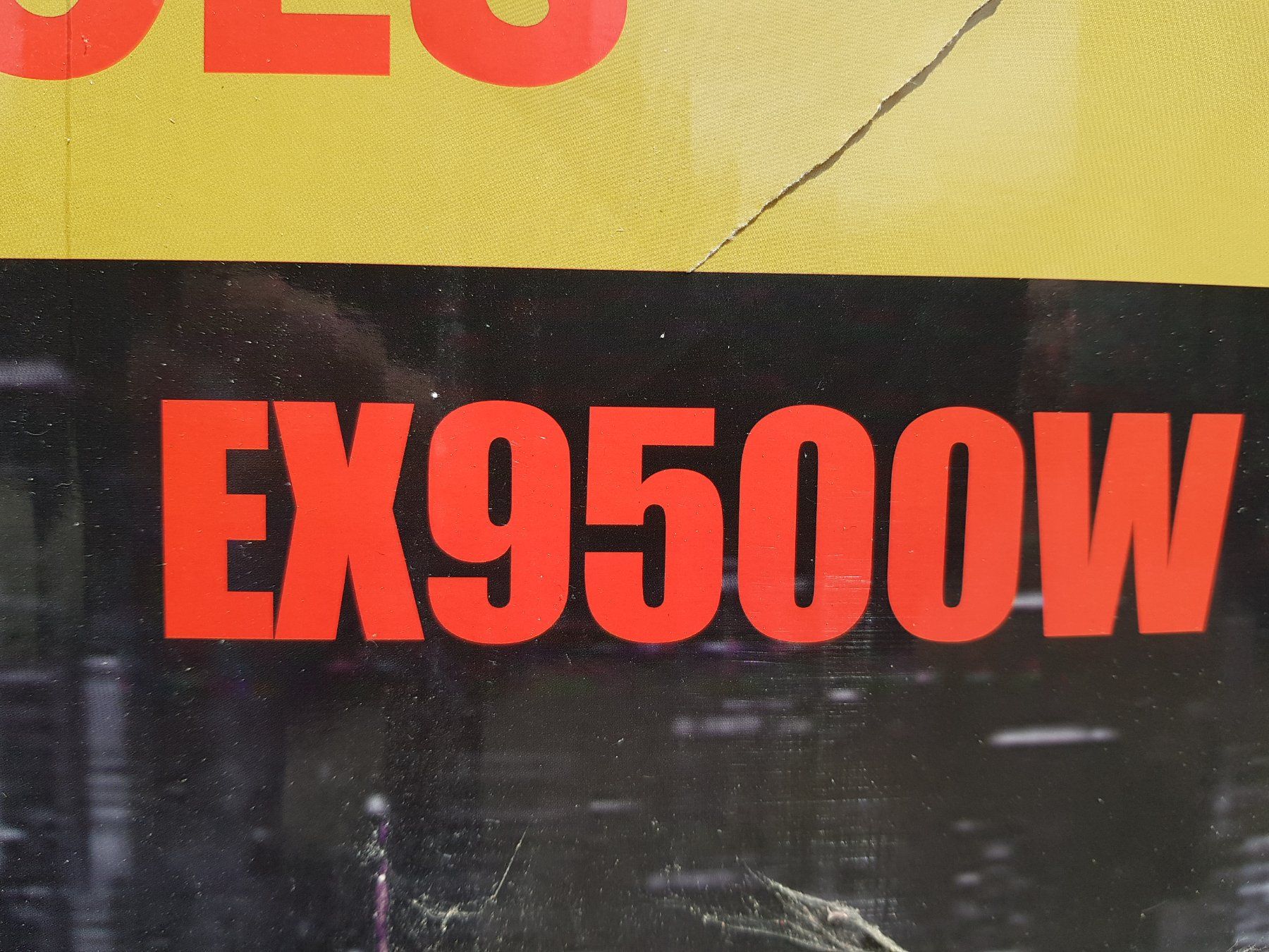Générateurs de courant: Génératrice 230 V - 400 V - 9500W – Neuf avec emballage d'origine à Renan BE par  3