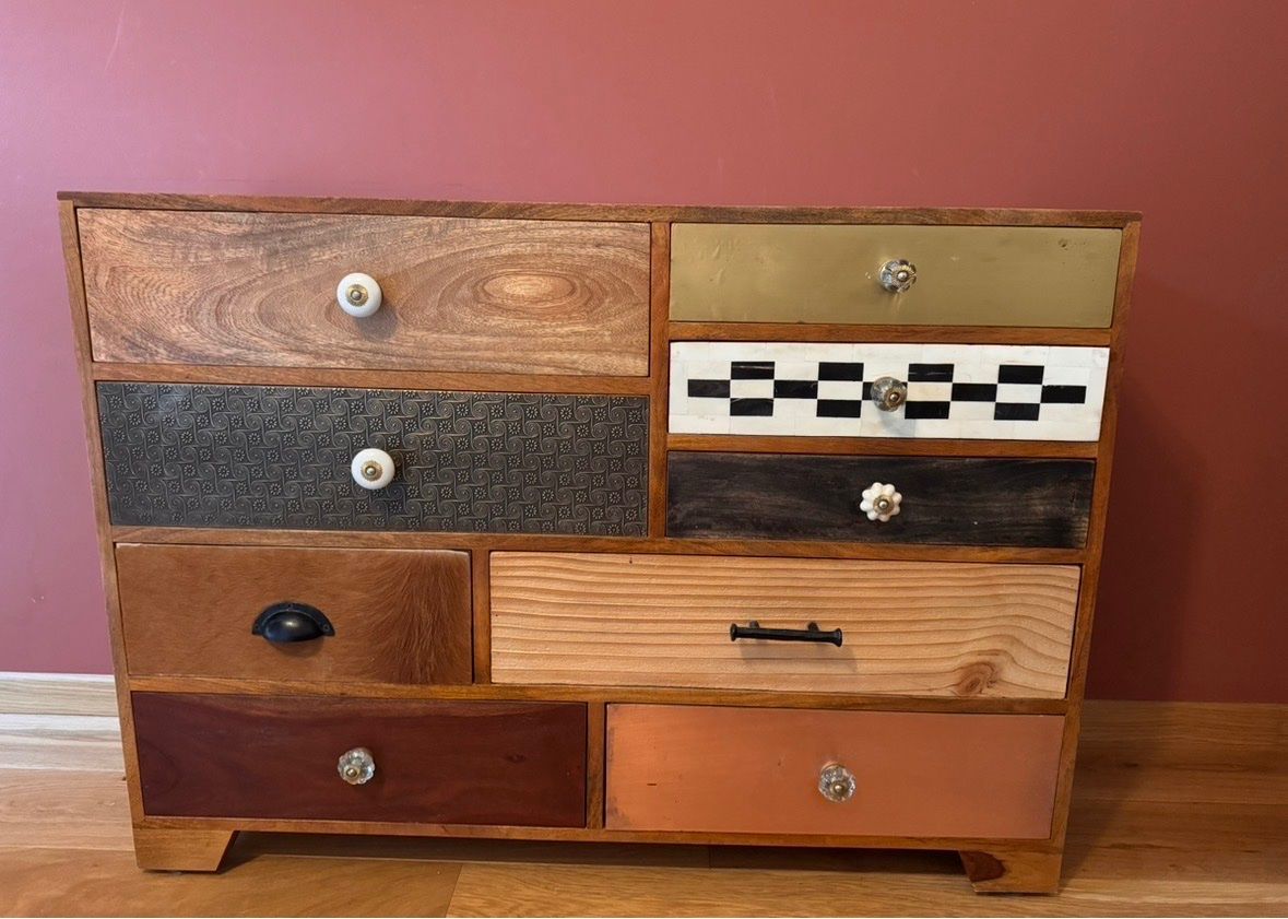 Micasa Cassettiere: Commode en bois vintage – Usato da Grand-Lancy venduto da Magali.fischer