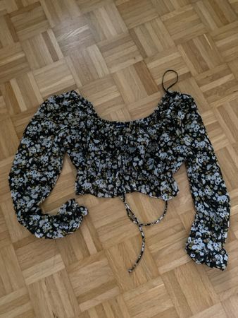 Bauchfreies Top GinaTricot