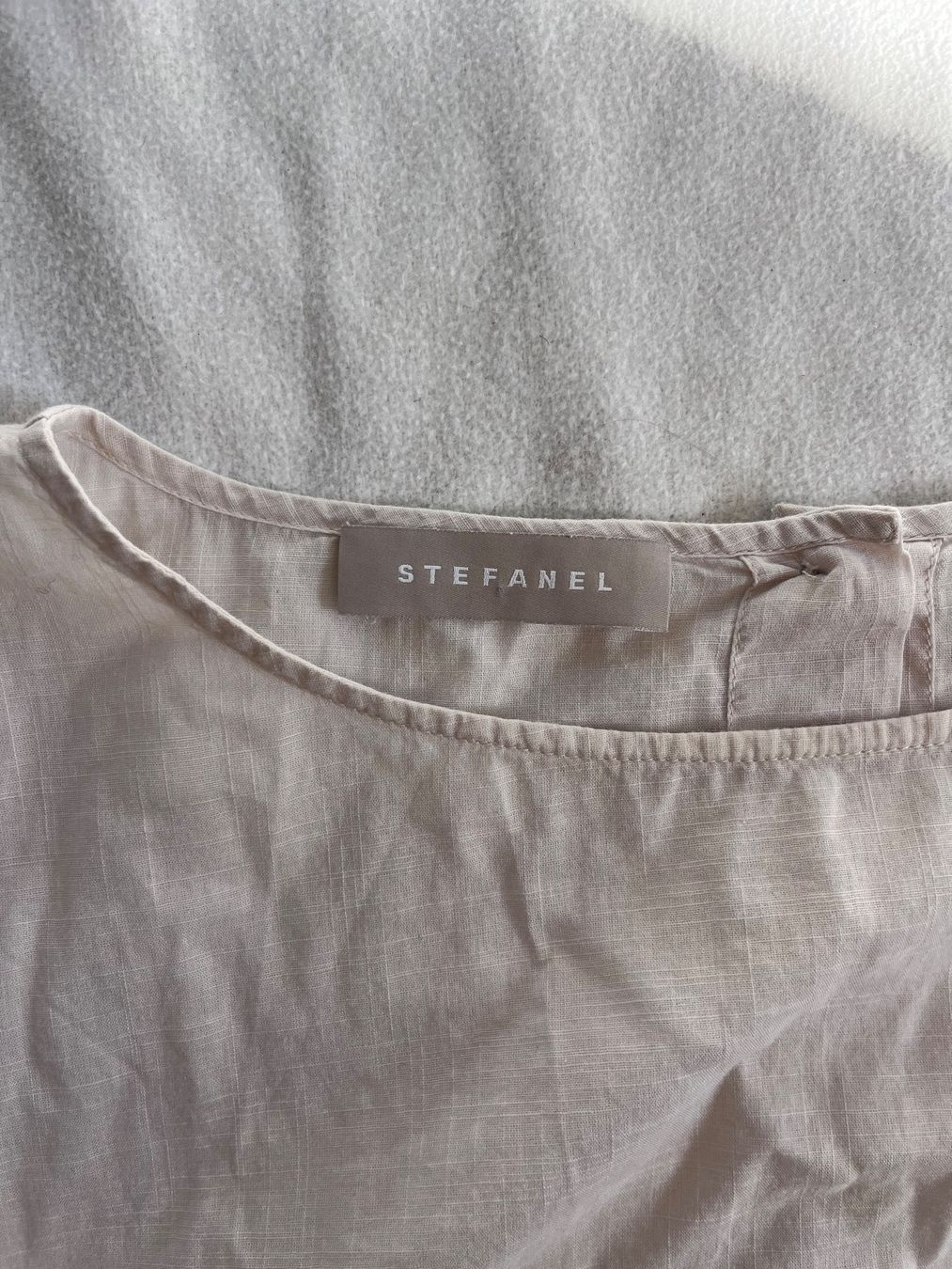 Stefanel Blusen: Stefanel Top Offwhite – Gebraucht aus Winterthur von buyerricard 1