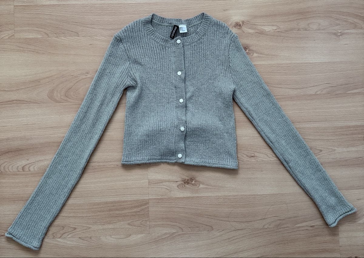 H&M Maglioni & Felpe: H&M Cardigan Gr. S – Nuovo (secondo la descrizione) da Rotkreuz venduto da tha_lb6g