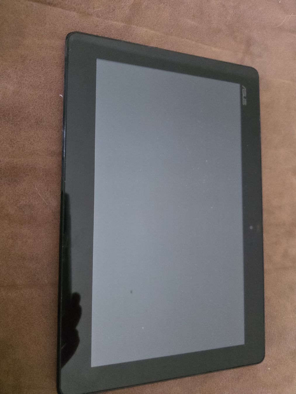 Asus Tablet PC: ASUS Memo Pad Tablet - Rot  – Difettoso da Olten venduto da Prinzenstyle 1