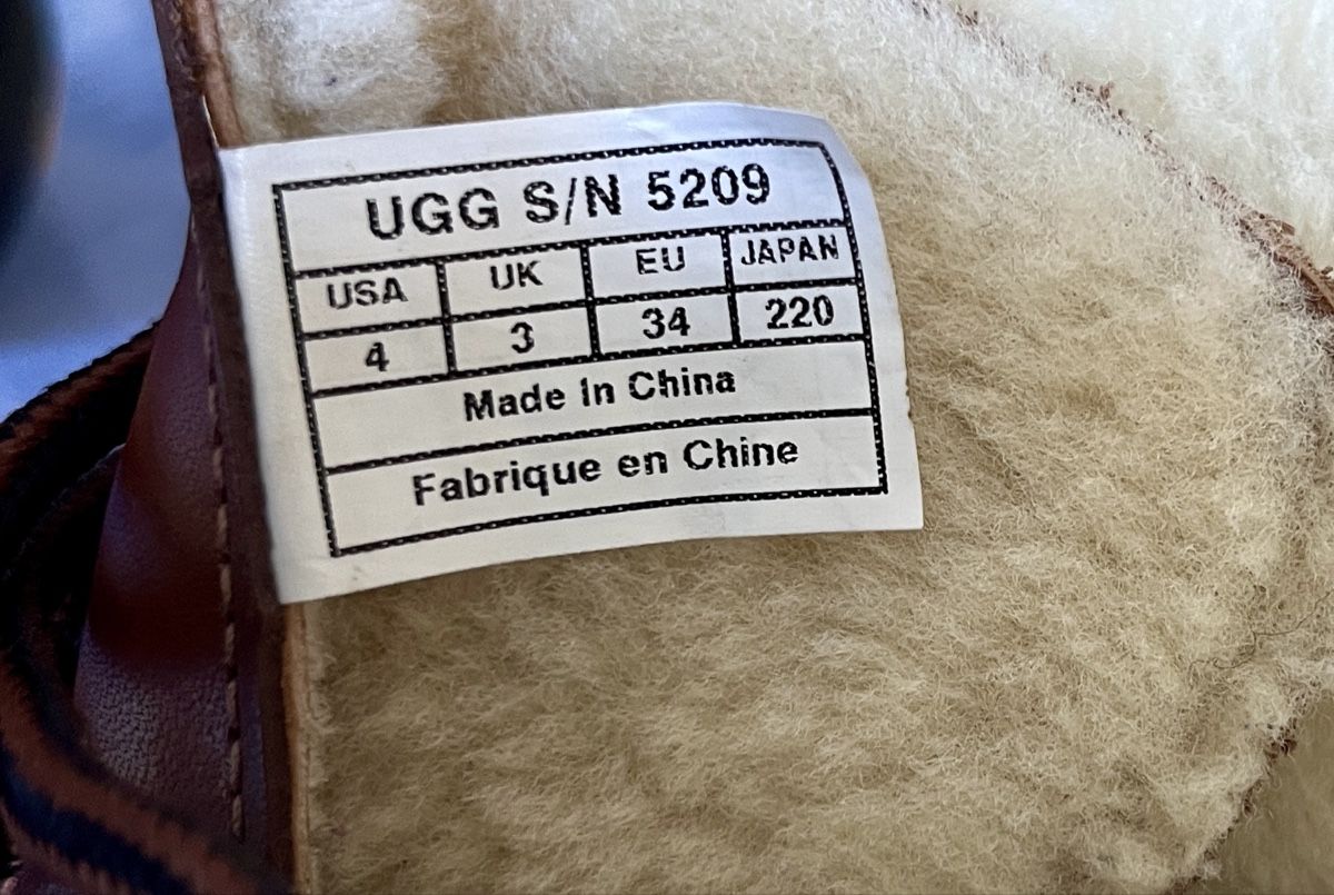 Ugg Herrenschuhe: UGG Winterstiefel Gr. 34 – Gebraucht aus Steffisburg von Afrika82 5