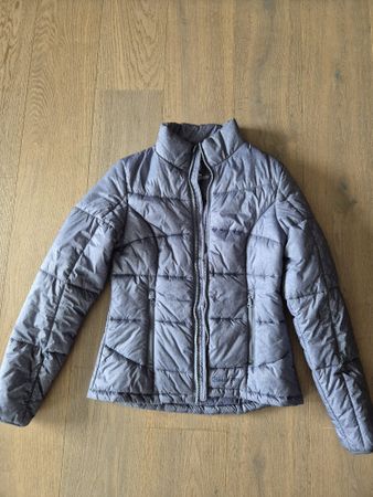 Heidi Jacke, neuwertig, Gr. S, in Grau
