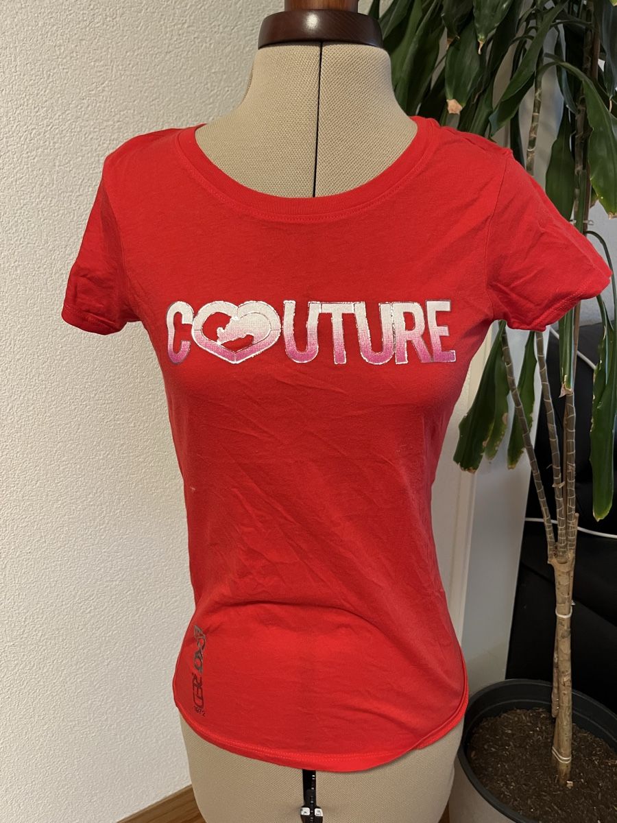 Ecko T-shirts: Ecko Red couture t-shirt – D'occasion à Lausanne par Lillielillie