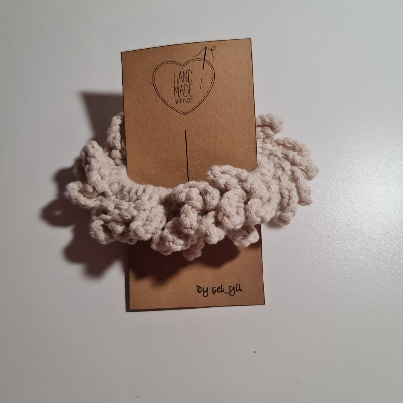Accessori per capelli: Handgemachte Haargummies (pro Stück) – Nuovo e nell'imballaggio originale da Grafstal venduto da sel_yil