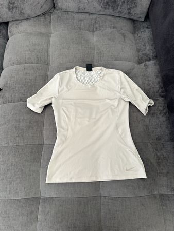 Nike Pro Hypercool Shirt weiss Grösse M guter Zustand