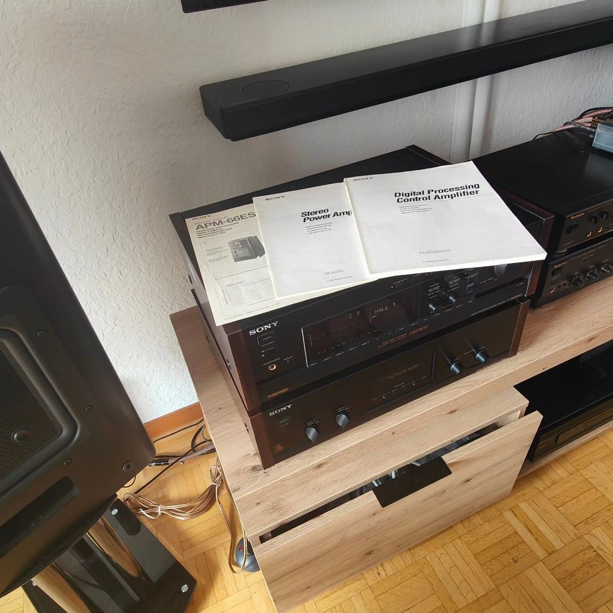 Sony Verstärker: Vorverstärker Ampli Sony E2000ESD  TA-N220 – Gebraucht aus Bern von yas_h58k 1