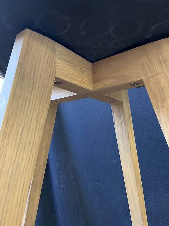 Hocker: Stoff-Barhocker schön & robust!  – Gebraucht aus Burgdorf von dkwhummel 2