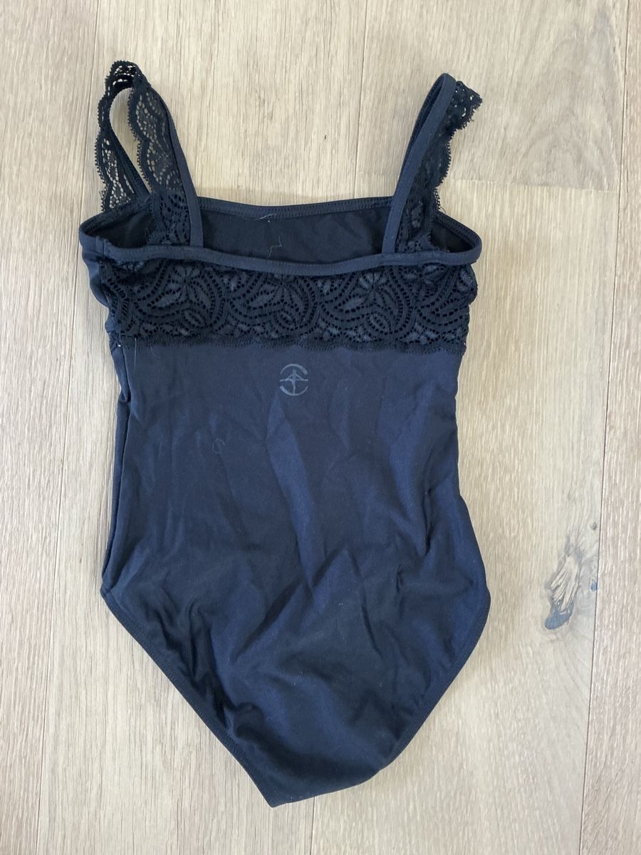 Scarpe, pantaloni & magliette da ginnastica: Justaucorps Ballet Filles, 10-12 ans – Usato da Morges venduto da kidamap 1