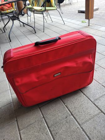 Reisekoffer Galaxy rot 66 cm Länge gebrauchter Zustand