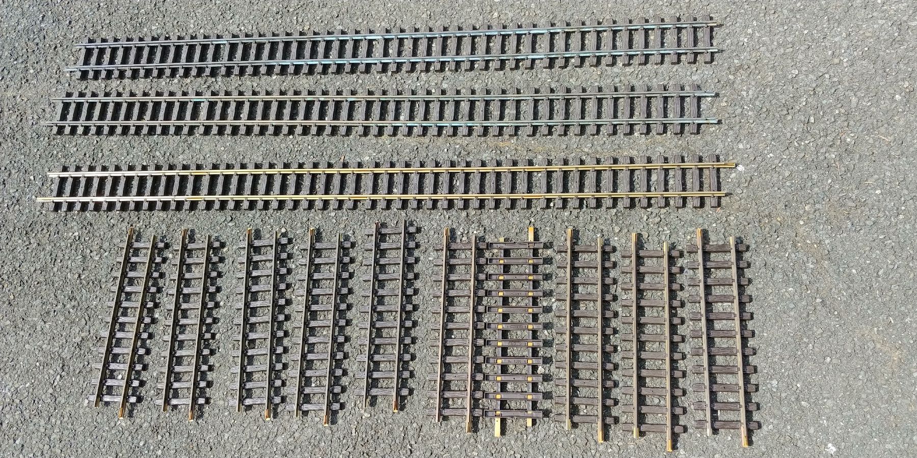 LGB Modellini di ferrovie: LGB Gleise G-Spur – Usato da Waltenschwil venduto da Feacli 1