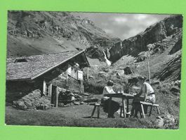 Ober-Dürrenberghütte an der Sefinenfurgge (Kiental)