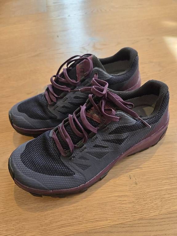 Damenschuhe: Trekkingschuhe Damen Grösse 40, gebraucht, Salomon – Gebraucht aus Oberkirch LU von Jackie_89
