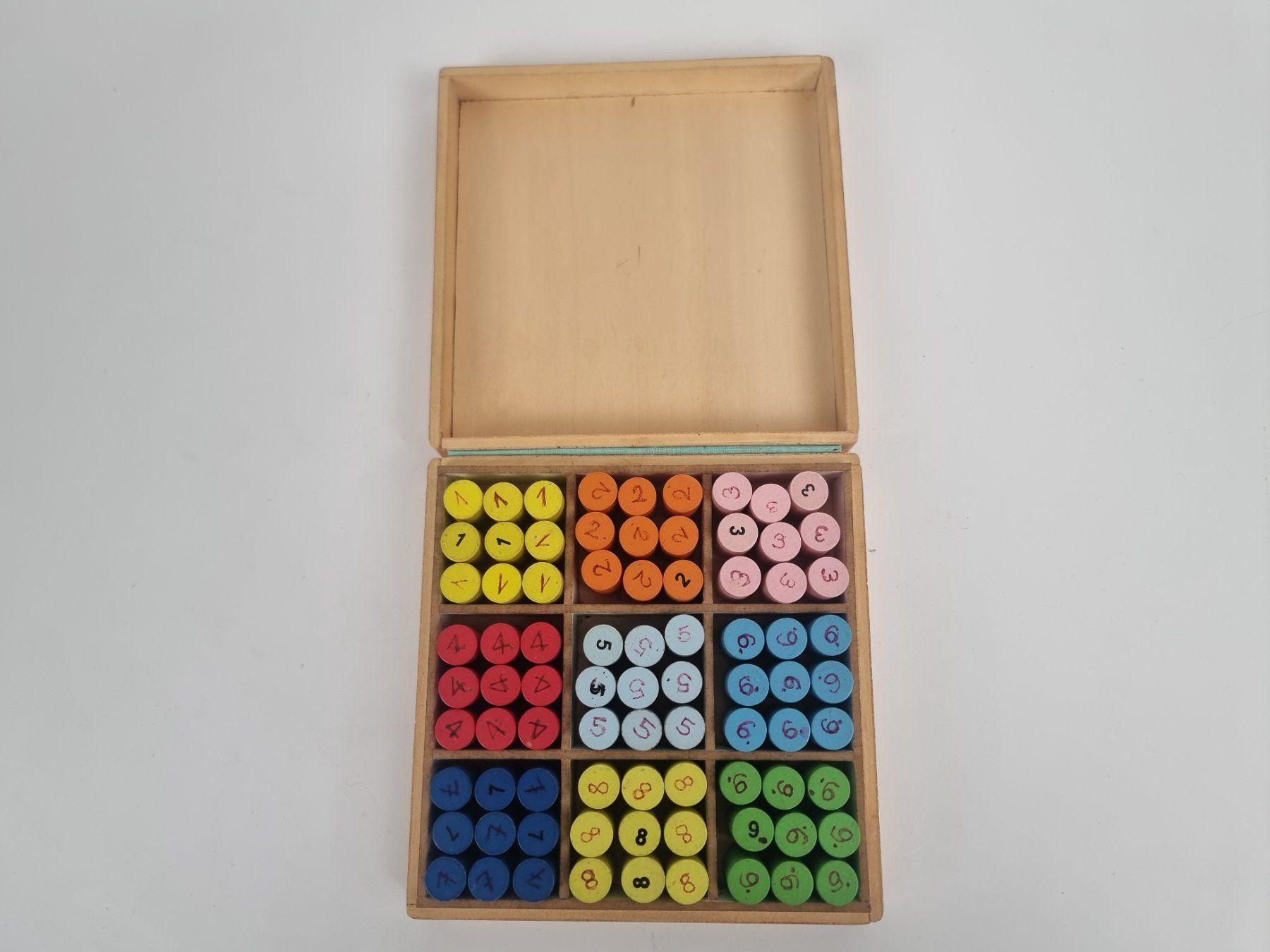 Jeux: Holz-Spiel – D'occasion à Urtenen-Schönbühl par Restwert_Schoenbuehl 1